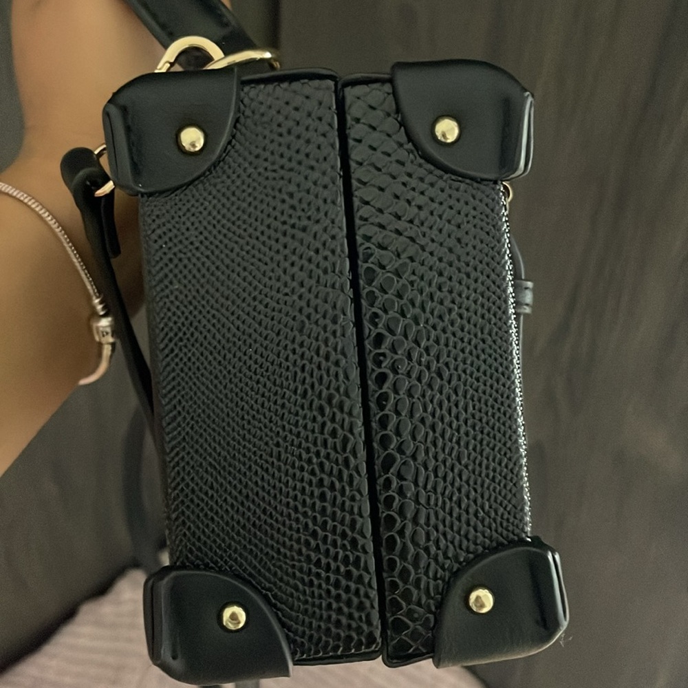 Like dream the case satchel crossbody - Picture 7 of 9